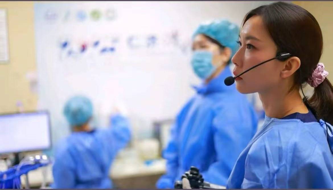 胃里放“水球”2个月瘦50斤？新型减重方式“保真”吗｜健康深一度